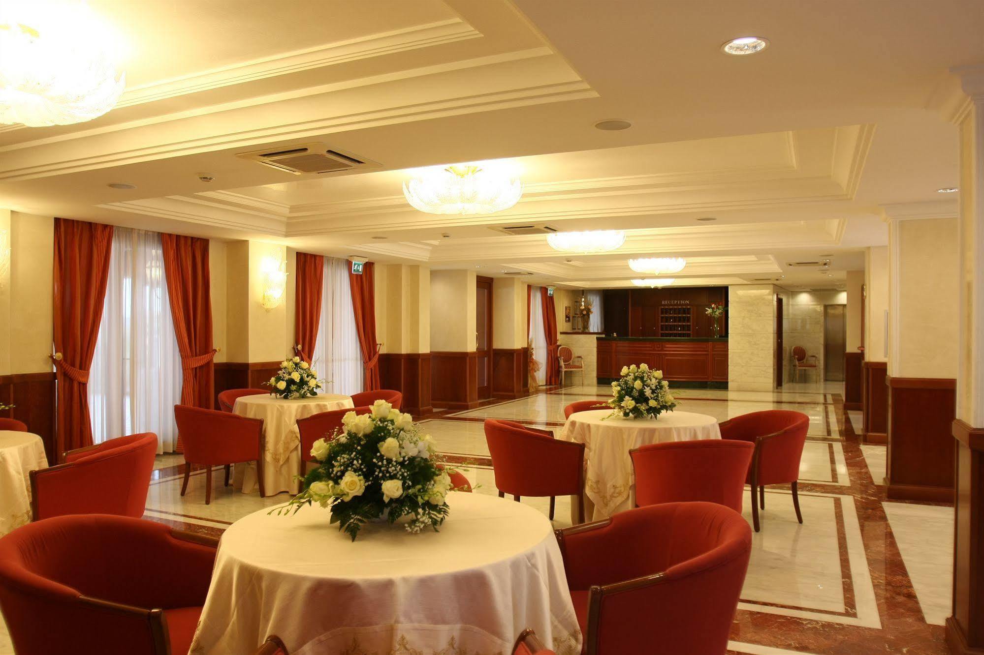 Hotel Ristorante Rossemi San Giovanni Rotondo Exterior photo