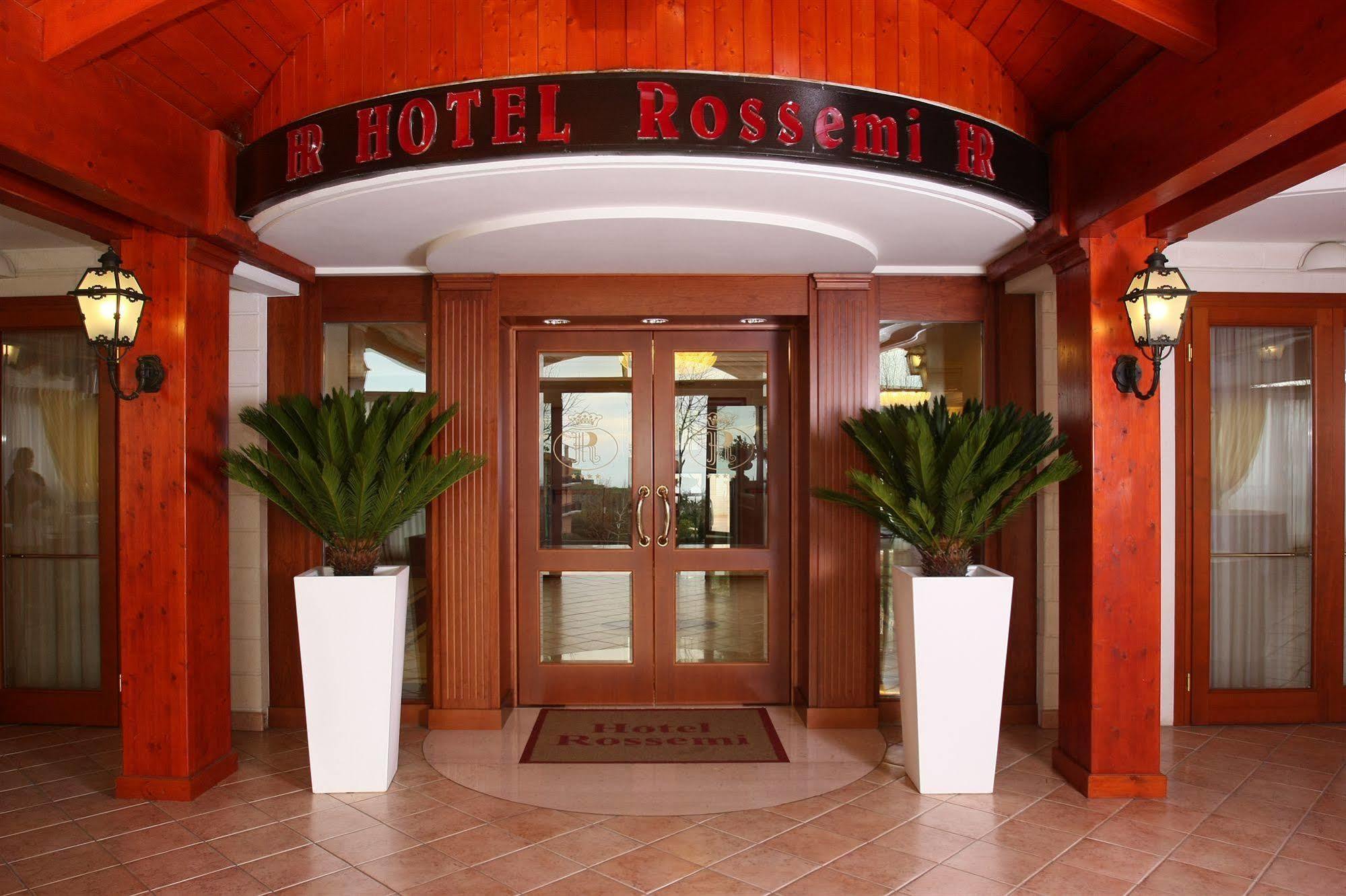 Hotel Ristorante Rossemi San Giovanni Rotondo Exterior photo